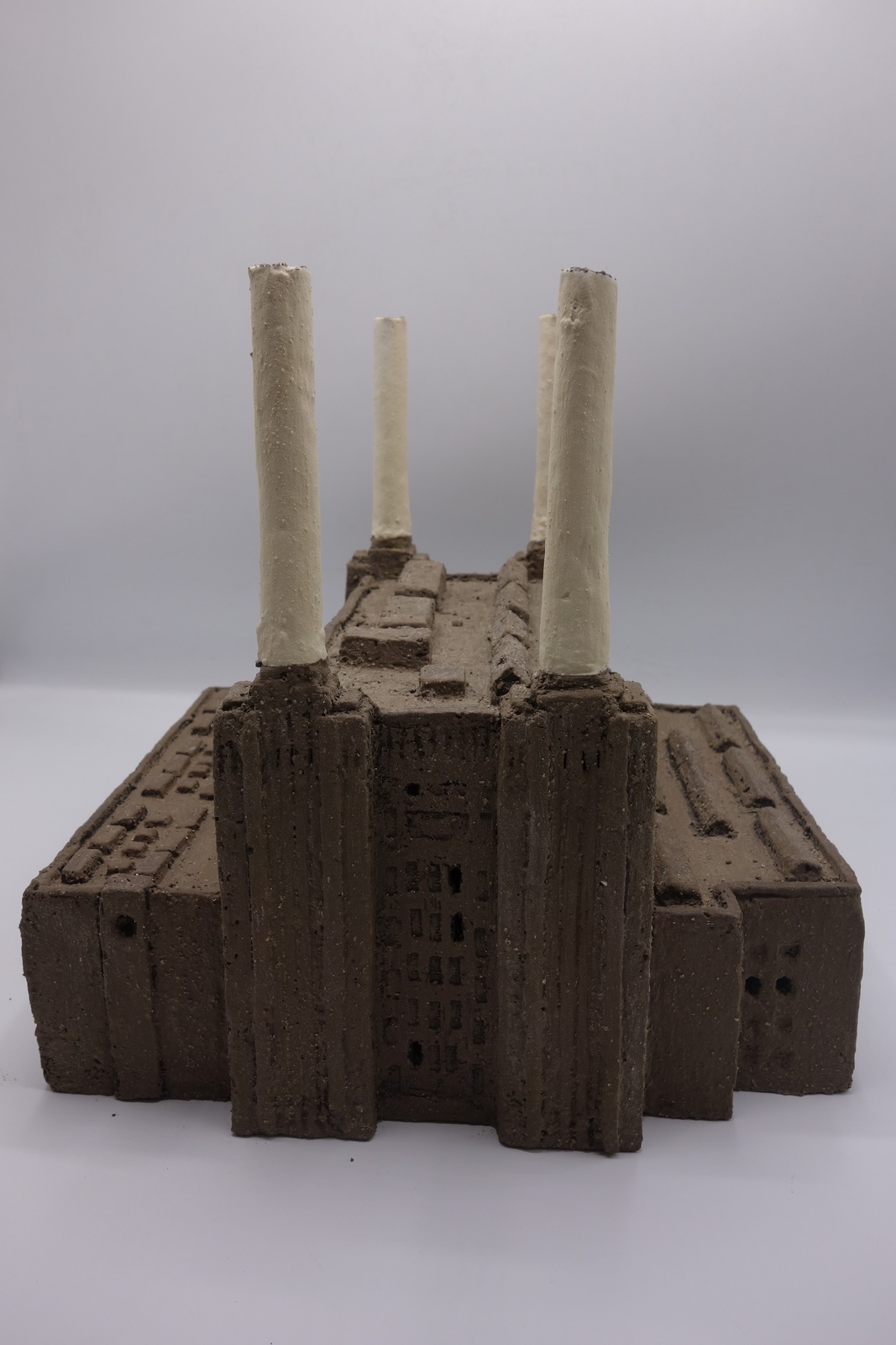 Battersea power station, keramiek van José Hattink